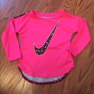 Girls Nike dri-fit shirt size 2t
